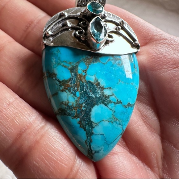 Elegant Howlite Pendant Large Blue Dyed Topaz Accents Polished Stone Silver Tone - Picture 1 of 10